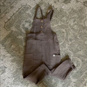Elegant Brown Jumpsuit with Button Accents